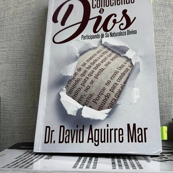 Libro Conociendo a Dios